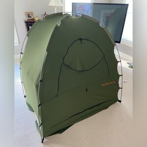 Slumberpod tent, poles and fan for sale